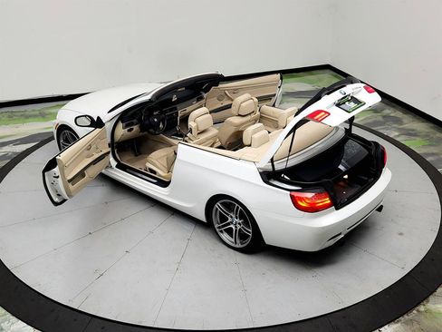 Used 2013 BMW 335is Convertible RWD image 33