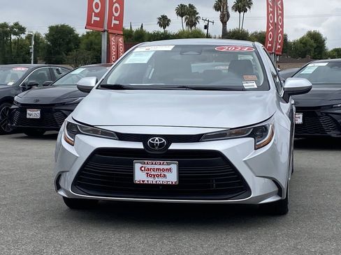 Certified 2024 Toyota Corolla LE FWD image 46
