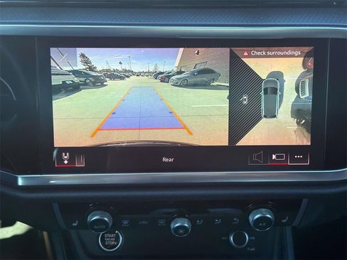 Used 2023 Audi Q3 2.0T Premium Plus w/ Premium Plus Package image 16