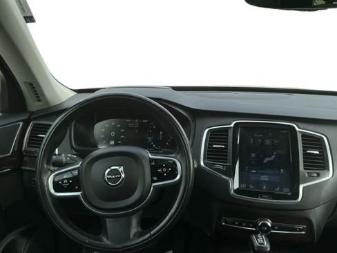 Used 2019 Volvo XC90 T6 Momentum w/ Advanced Package AWD/4WD image 10