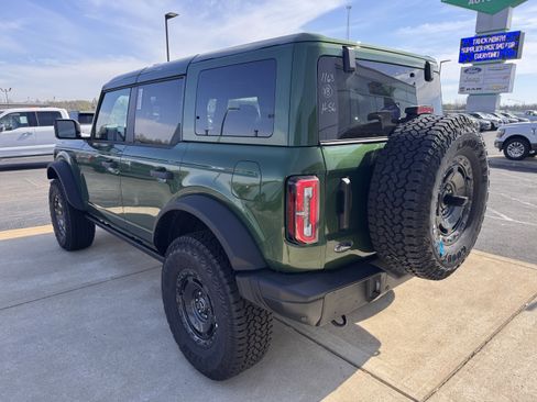 New 2025 Ford Bronco Badlands image 4