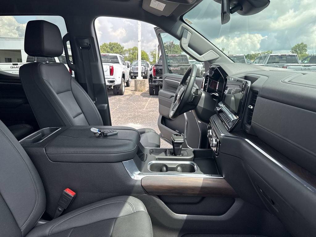 Certified 2024 GMC Sierra 1500 SLT w/ SLT Premium Plus Package AWD/4WD image 13