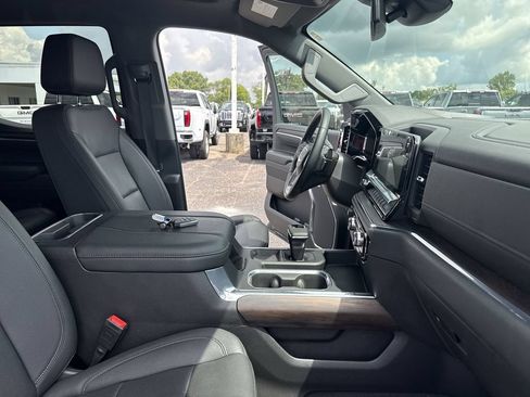 Certified 2024 GMC Sierra 1500 SLT w/ SLT Premium Plus Package AWD/4WD image 13
