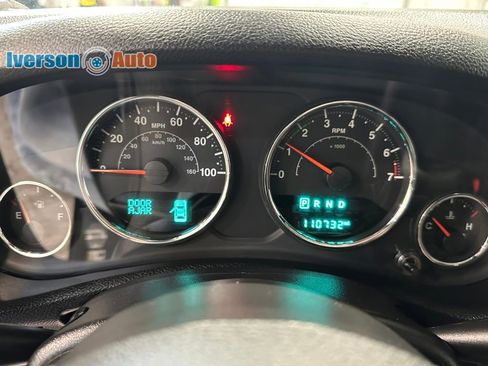 Used 2017 Jeep Wrangler Unlimited Sport w/ Connectivity Group image 19