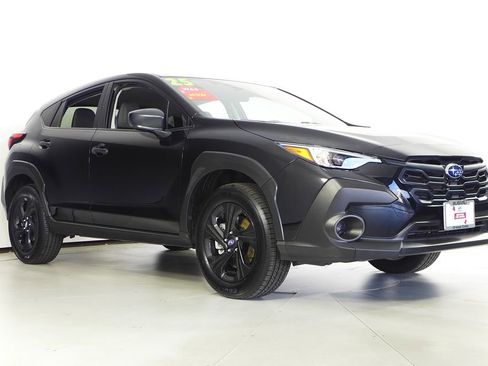 Certified 2025 Subaru Crosstrek 2.0i image 4