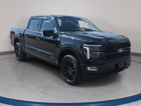 Used 2025 Ford F150 Platinum w/ FX4 Off-Road Package AWD/4WD image 3