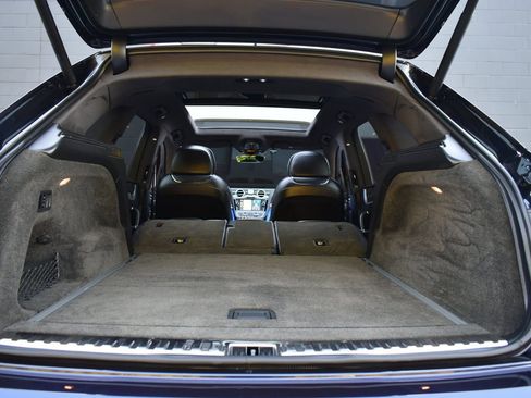 Used 2020 Bentley Bentayga Design Series image 47