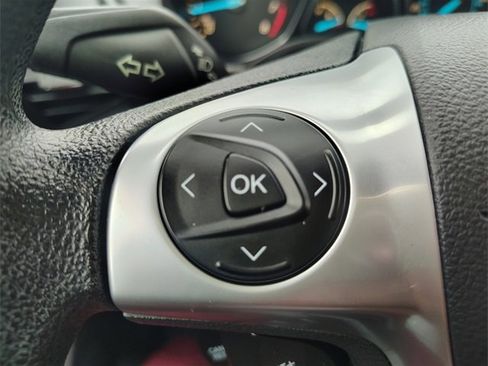 Used 2016 Ford Escape SE image 18