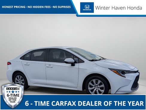 Used 2020 Toyota Corolla LE FWD image 1