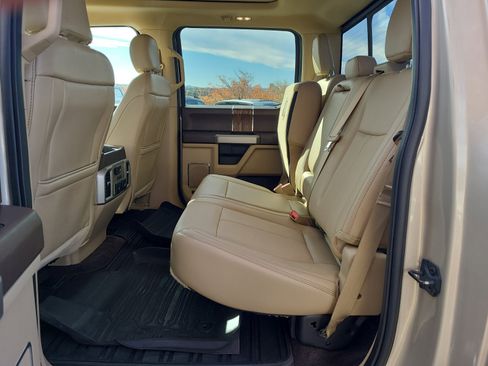 Certified 2018 Ford F150 Lariat w/ Equipment Group 502A Luxury image 17