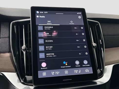 New 2025 Volvo XC90 B6 Core w/ Climate Package image 10