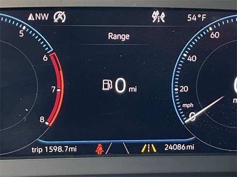 Used 2019 Volkswagen Jetta SEL image 14