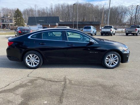Used 2017 Chevrolet Malibu LT image 6
