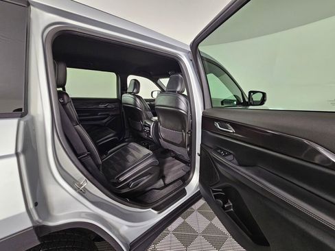 Used 2023 Jeep Grand Cherokee L Laredo AWD/4WD image 35