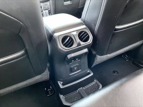 Used 2023 Jeep Wrangler Unlimited Sahara w/ Cold Weather Group AWD/4WD image 13