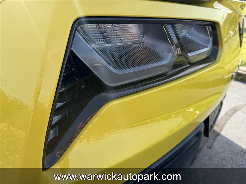 Used 2016 Chevrolet Corvette Z06 w/ C7.r Special Edition RWD image 33