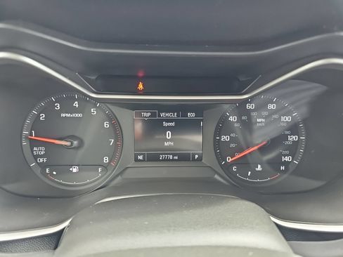Used 2023 Chevrolet TrailBlazer LS FWD image 13