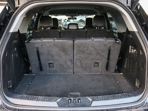 Used 2023 Ford Explorer XLT w/ Equipment Group 202A image 28