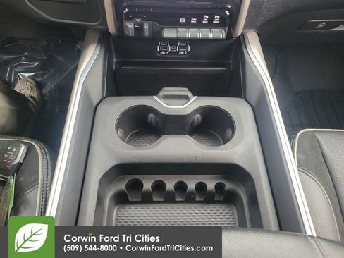 Used 2024 RAM 3500 Laramie AWD/4WD image 31