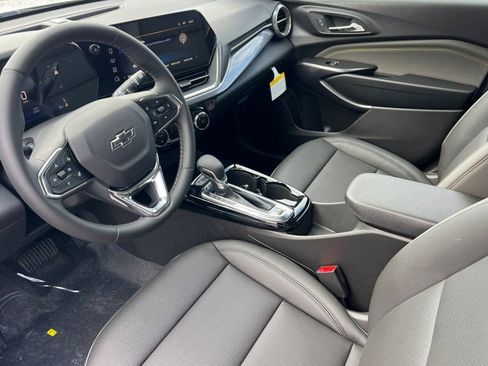 New 2026 Chevrolet Trax ACTIV w/ Driver Confidence Package FWD image 7