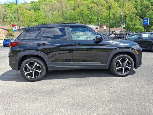Used 2023 Chevrolet TrailBlazer RS FWD image 7