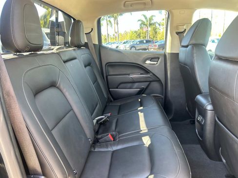 Used 2021 Chevrolet Colorado ZR2 w/ ZR2 Midnight Special Edition image 28