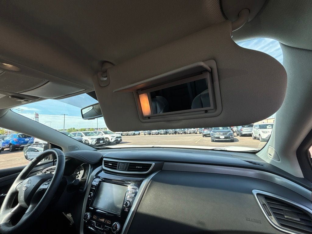 Used 2024 Nissan Murano SL AWD/4WD image 39
