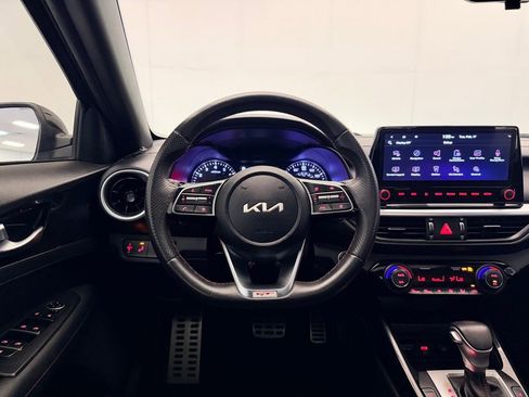 Used 2023 Kia Forte GT w/ GT2 Package image 13
