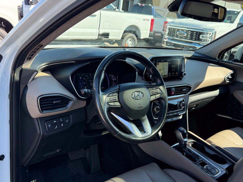 Used 2019 Hyundai Santa Fe AWD image 4