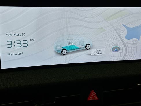 Used 2024 Kia EV6 Light image 21