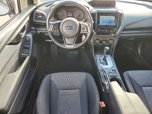 Used 2019 Subaru Crosstrek 2.0i Premium w/ Moonroof Package image 11