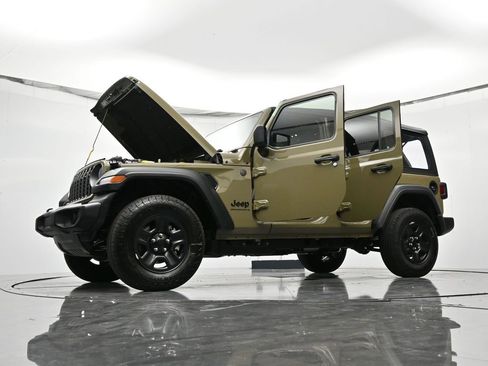 New 2026 Jeep Wrangler Unlimited Sport image 40