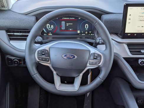 New 2026 Ford Explorer Active w/ Active Comfort Package image 10
