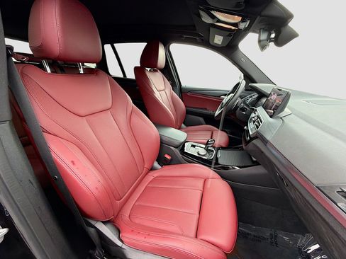 Used 2024 BMW X3 sDrive30i w/ Premium Package RWD image 14