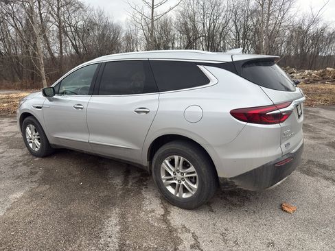 Used 2021 Buick Enclave Preferred w/ LPO, Floor Liner Package image 3