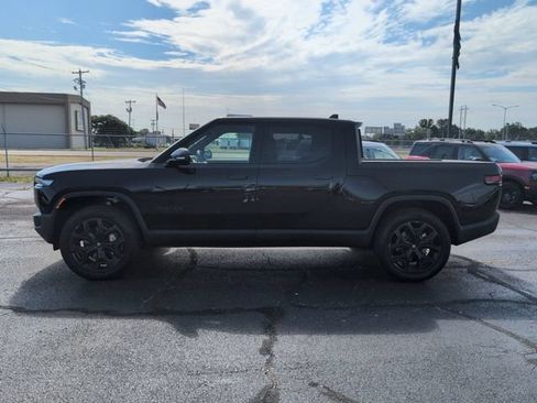 Used 2025 Rivian R1T Adventure Dual AWD/4WD image 5