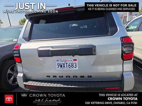 Used 2026 Toyota 4Runner SR5 RWD image 3