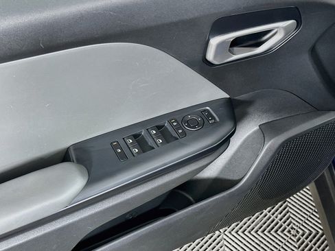 Used 2025 Kia K4 FWD image 15