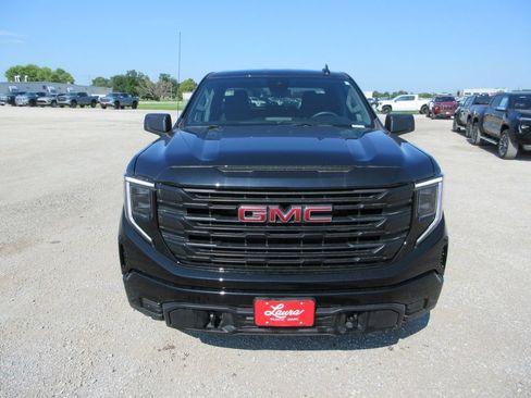 New 2026 GMC Sierra 1500 Pro w/ Graphite Edition AWD/4WD image 13