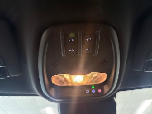 New 2026 Chevrolet Trax RS w/ Sunroof Package FWD image 16