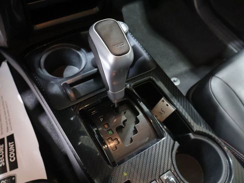 Used 2021 Toyota 4Runner TRD Off-Road Premium w/ Moonroof Package AWD/4WD image 32