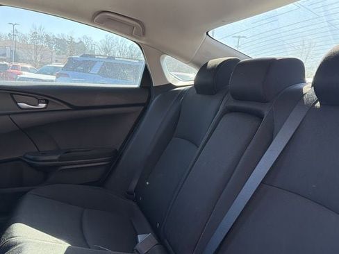 Used 2016 Honda Civic EX image 10