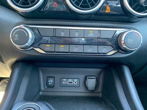 Used 2024 Nissan Sentra SV image 24