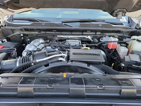 Used 2023 Chevrolet Silverado 2500 LTZ w/ LTZ Plus Package image 28