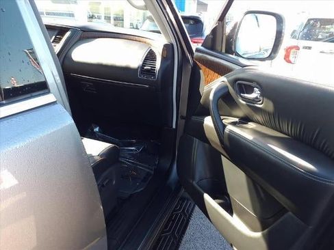Used 2019 Nissan Armada SL w/ Premium Package image 28