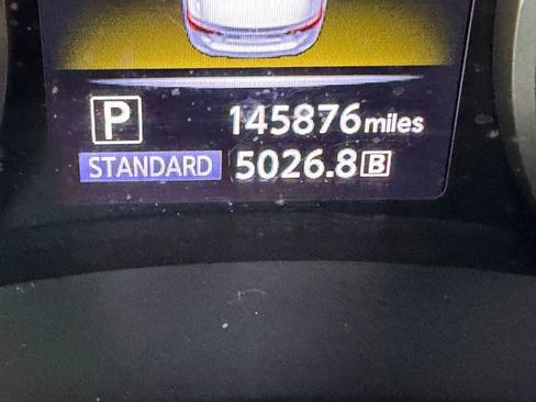 Used 2019 INFINITI Q50 Luxe image 10