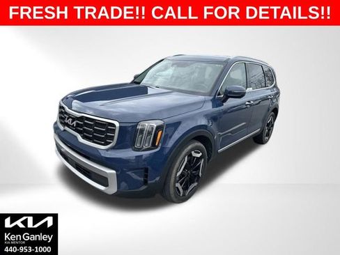 Certified 2023 Kia Telluride S image 1