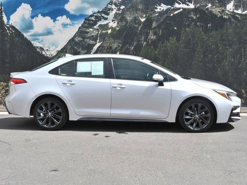 Certified 2024 Toyota Corolla SE image 2