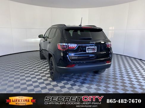 New 2026 Jeep Compass Latitude image 5