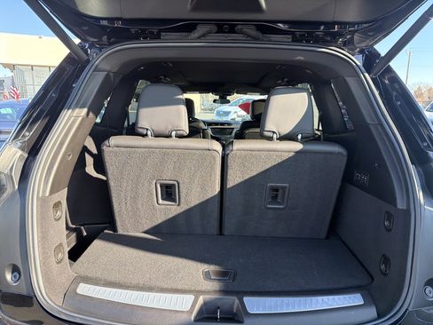 Used 2024 Cadillac XT6 Sport w/ LPO, Onyx Lite Package image 30